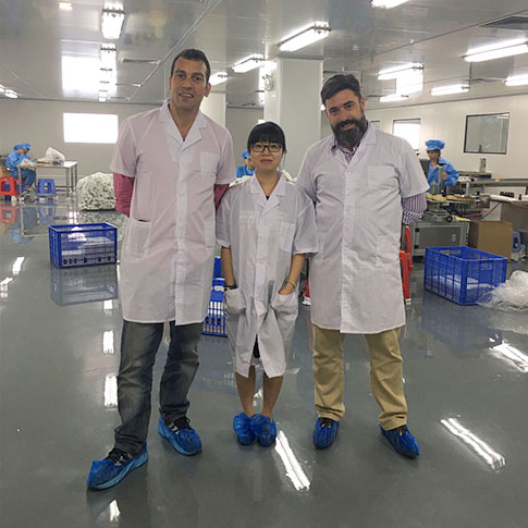 Foreign customers visit our factory on November 27, 2022